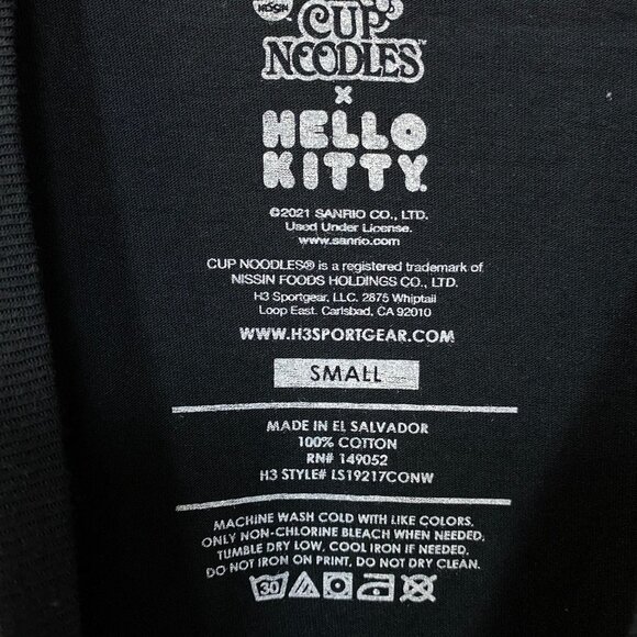 Cup Noodles x Hello Kitty Long Sleeve T-Shirt Small - Picture 4 of 4